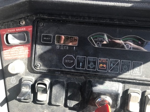 2005 John Deere 310SG Grossenburg Implement