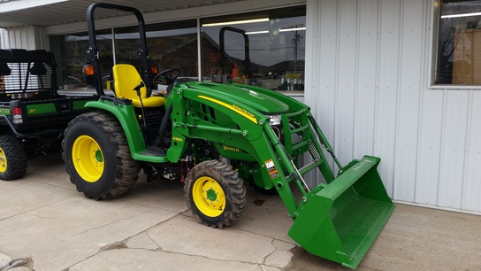 Nearest Used Tire Shop >> 2014 John Deere 3046R - Grossenburg Implement Nearest Used Tire Shop >> 2014 John Deere 3046R - Grossenburg Implement