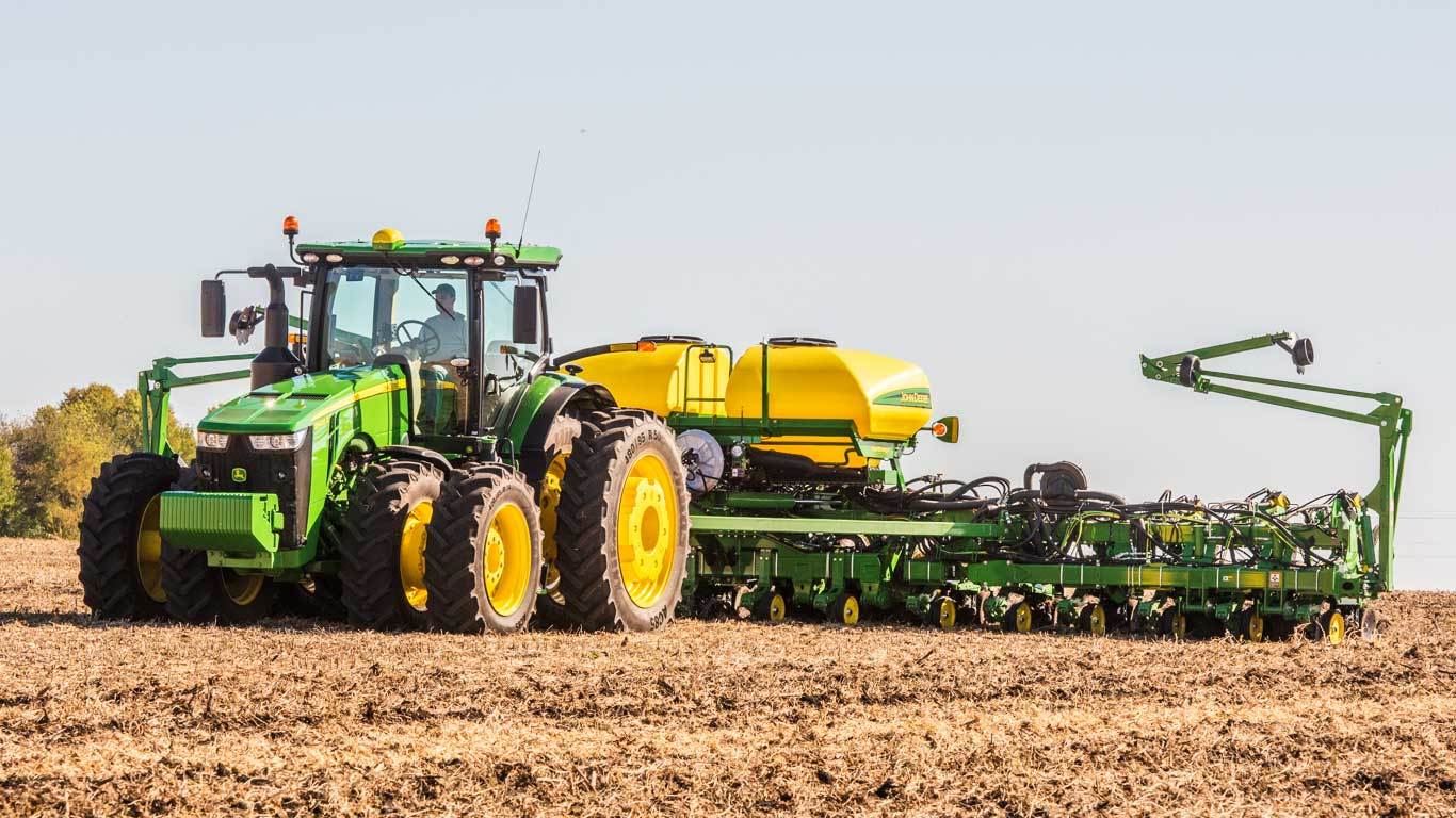 1795 12Row Split 23 or 24 Planter Grossenburg Implement