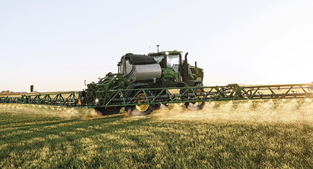 Used Equipment Sprayers working in field